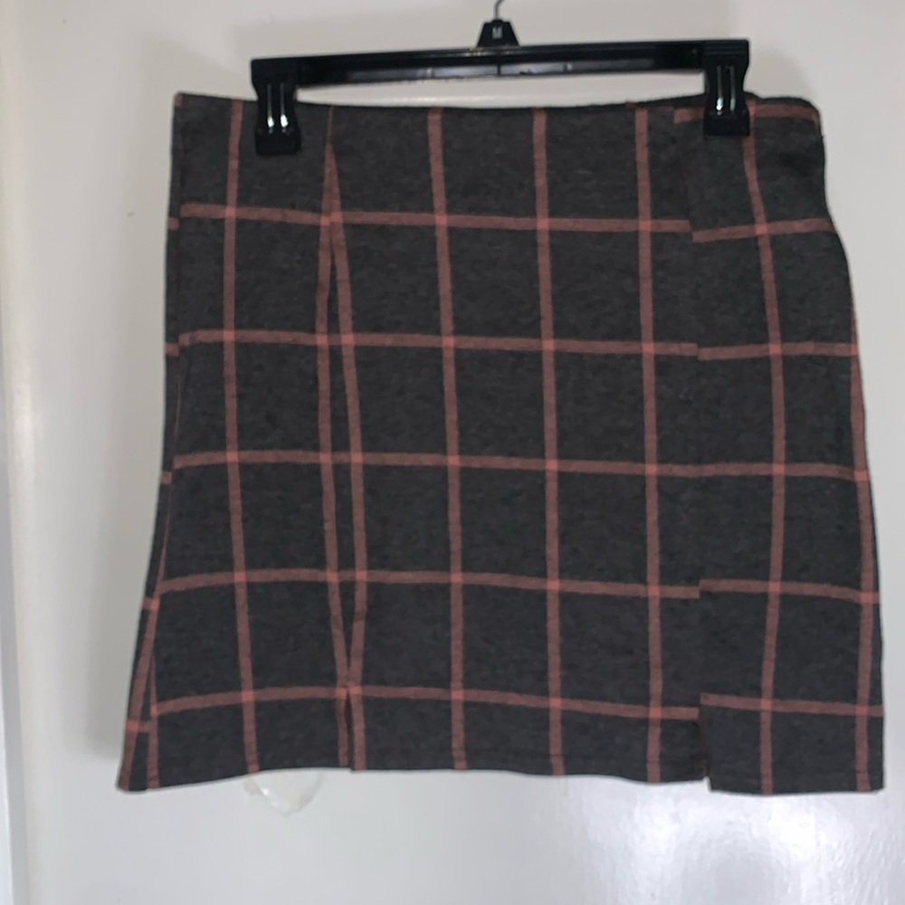 Women’s  Hesperus gray and pink plaid high waisted mini skirt size Medium